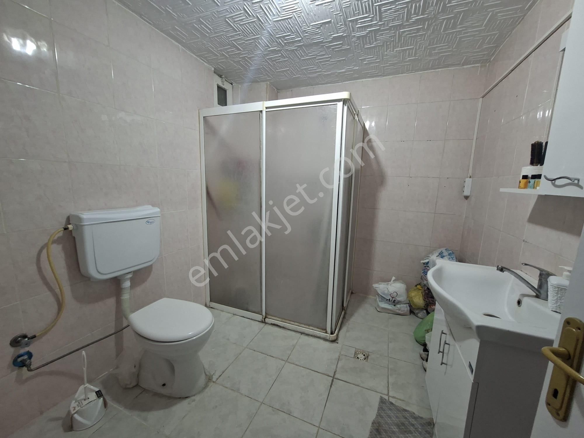 Recep Ümit'ten Gazi Yakup Satar Caddesi Üzerinde Büyük Park Karşısı Satılık 3+1 Asansörlü Daire - Görsel 17