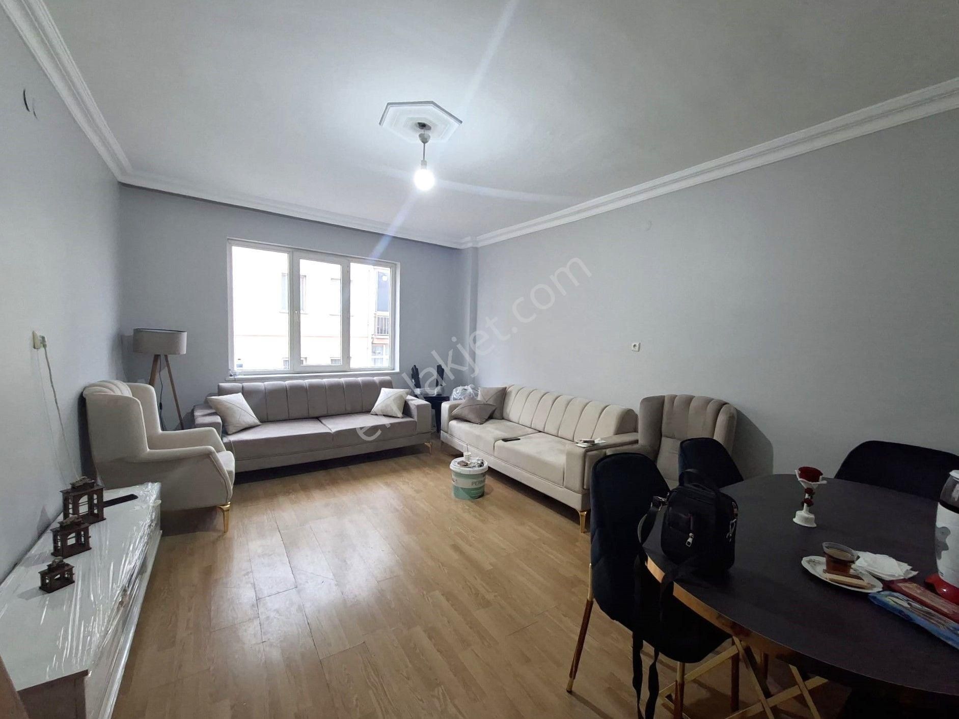 Recep Ümit'ten Gazi Yakup Satar Caddesi Üzerinde Büyük Park Karşısı Satılık 3+1 Asansörlü Daire - Görsel 4