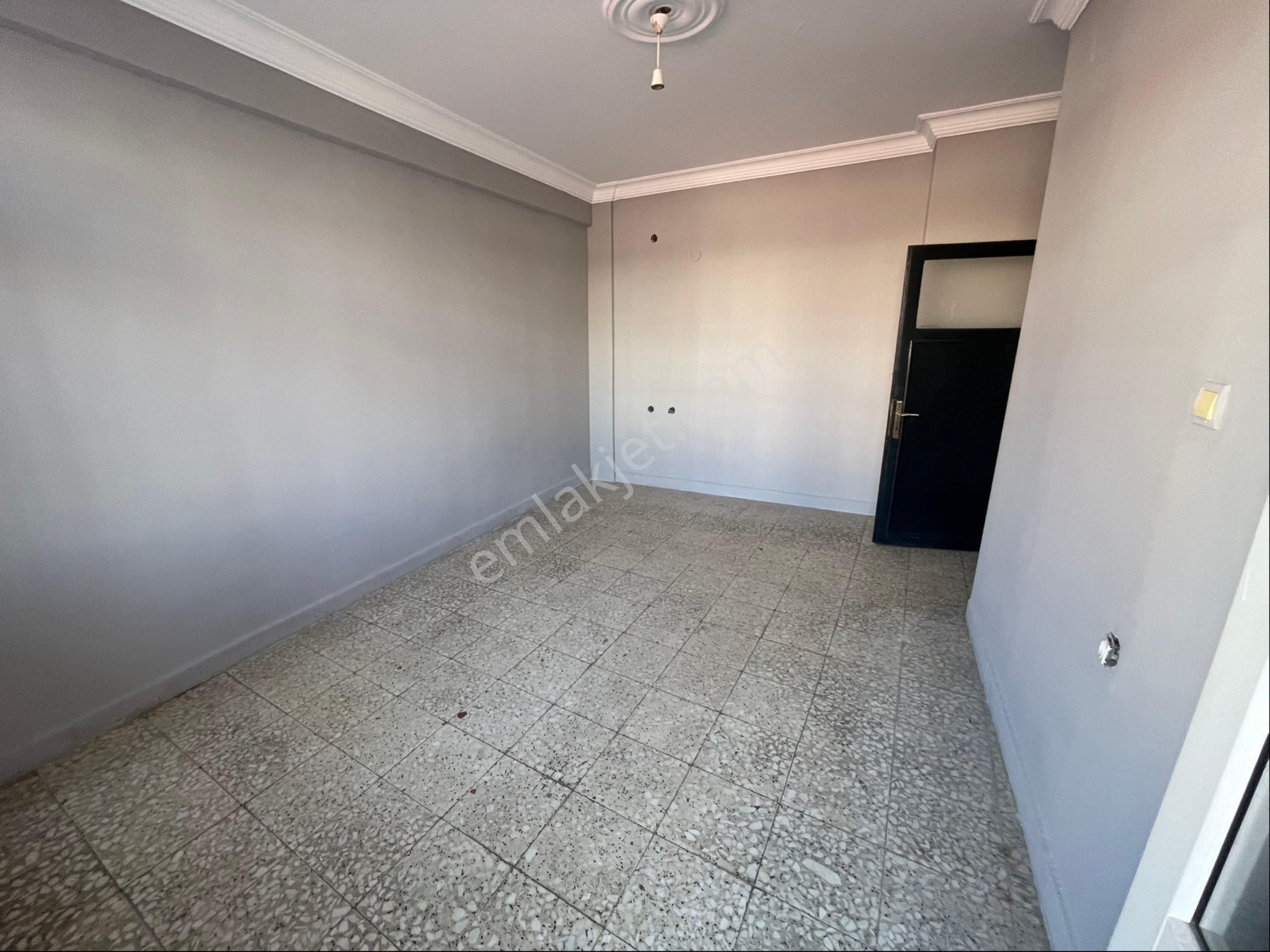 Arda’dan Mersin Yenişehir Eğriçamda Kiralık Ferah 3+1 Daire - Görsel 16