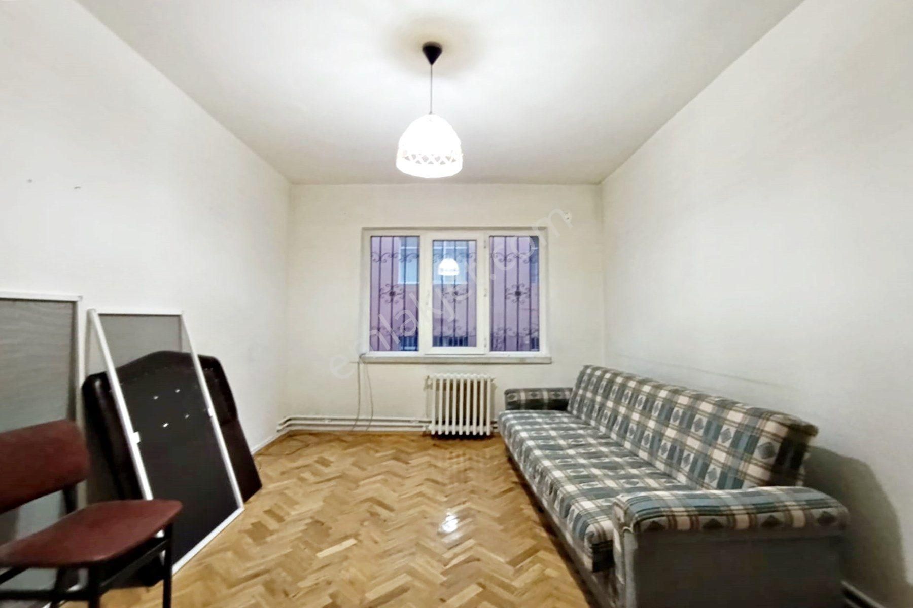 Ufuk Özdemir'den Pınarbaşı Mah Gazino Salı Pazarı İçinde 3+1 - Görsel 13