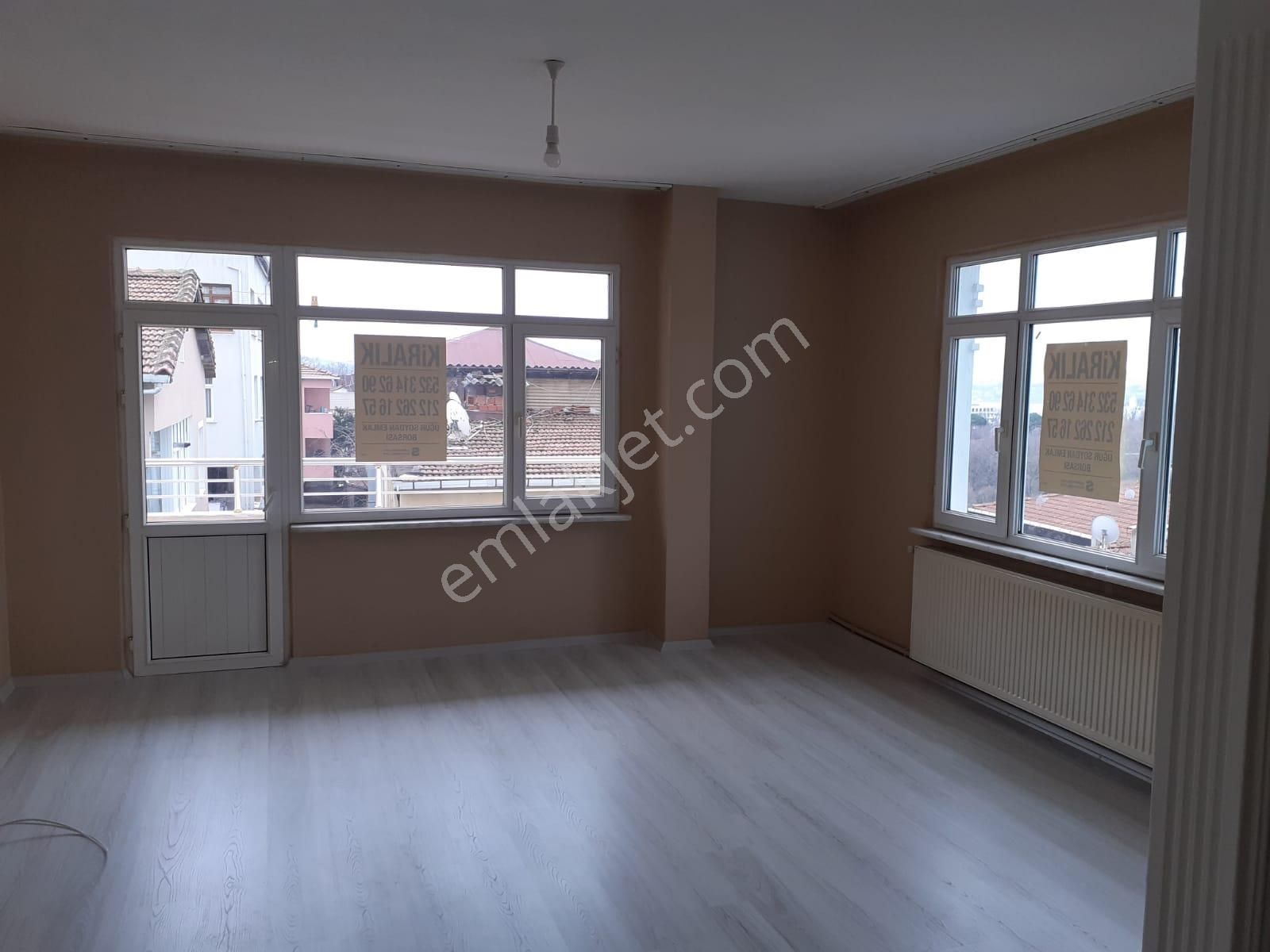 Tarabyaüstü Ulaşım Çarşı Yakın 2+1 Kiralık Temiz Daire - Görsel 2