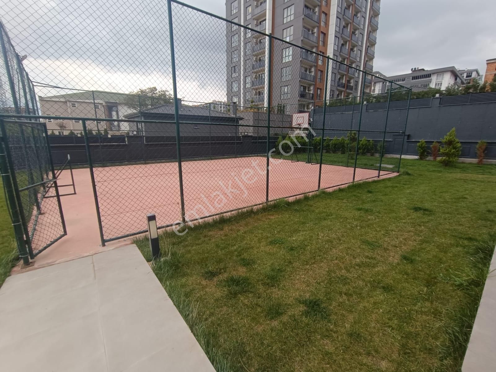 Hürriyet Mah Uysal Lusso'da Havuz Cepheli Lüx Sıfır 1+1 Daire - Görsel 9