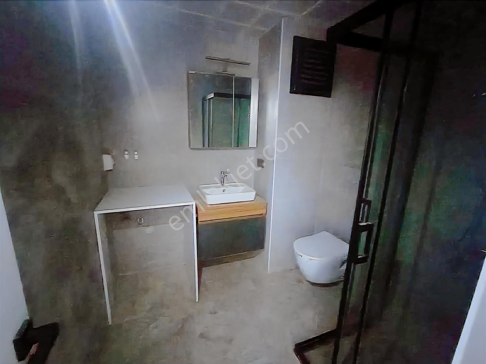 Hürriyet Mah Uysal Lusso'da Havuz Cepheli Lüx Sıfır 1+1 Daire - Görsel 13