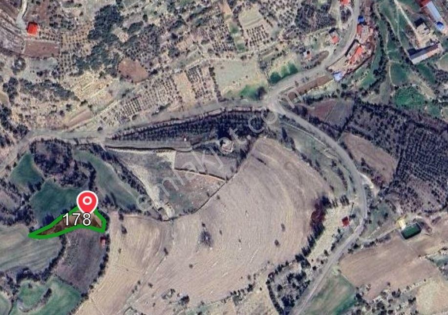 Mersin,tarsus, Karakutuk'te 1.800 M² Müstakil Tapulu Tarla – Uygun Fiyat - Görsel 3