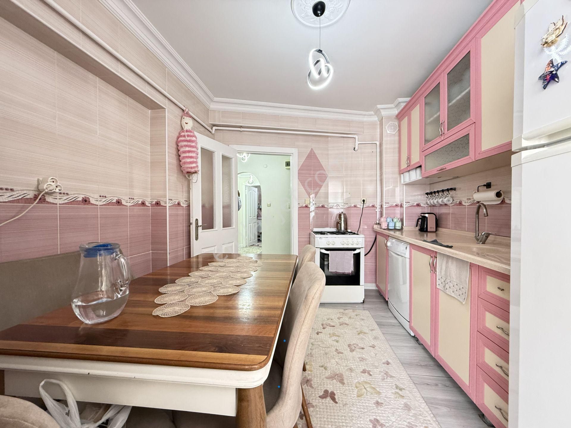 ***nasip'ten***güney Cephe Balkonlu Kutu Gibi 2+1 Daire - Görsel 24