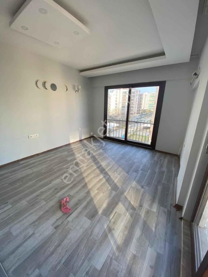 🏡 Göl-san Gayrimenkul’den 🏡 Zafer Mah. 3+1 140 M2 Arakat Yerden Isıtmalı Satılık Daire - Görsel 6