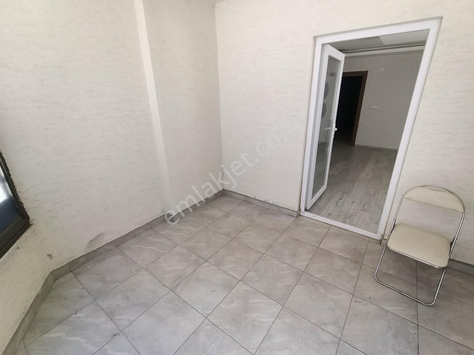 Çalı Merkezde Geniş Ve Ferah, Ebeveyn Banyolu 3+1 Kiralık Daire - Görsel 5
