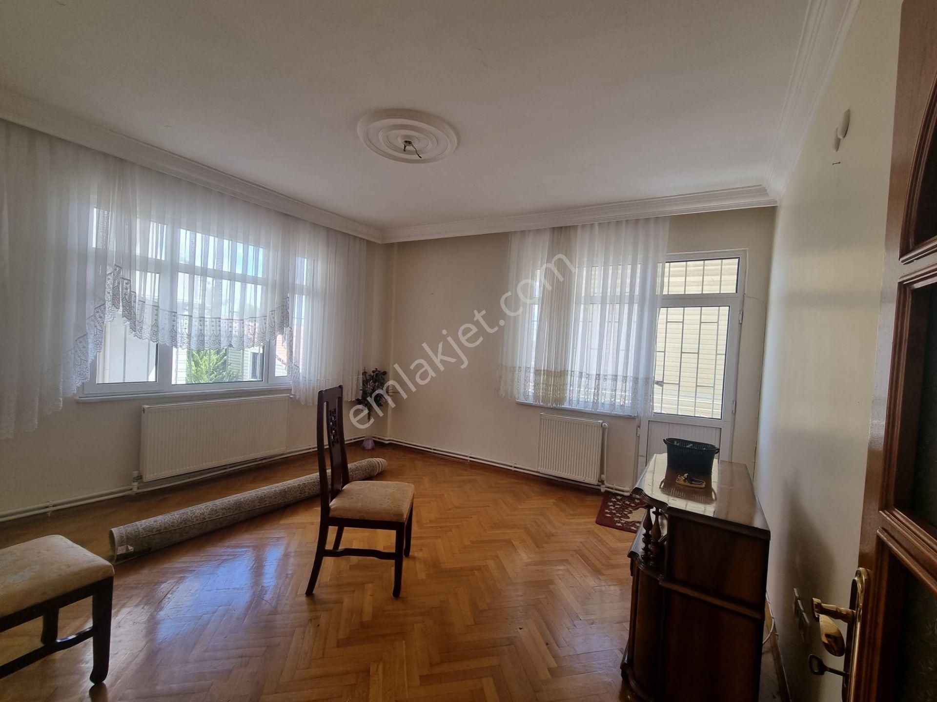 Sarıyer Tarabya Kurumsala2+2 Kiralık Yüksek Giriş Balkonlu Daire - Görsel 18