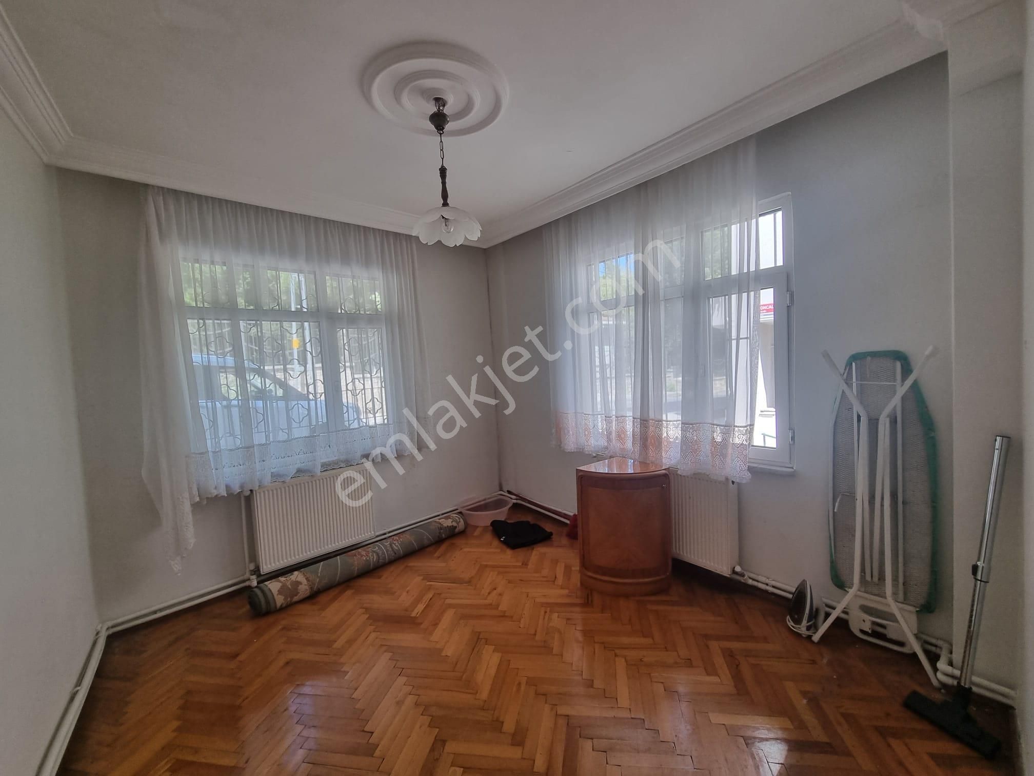 Sarıyer Tarabya Kurumsala2+2 Kiralık Yüksek Giriş Balkonlu Daire - Görsel 16