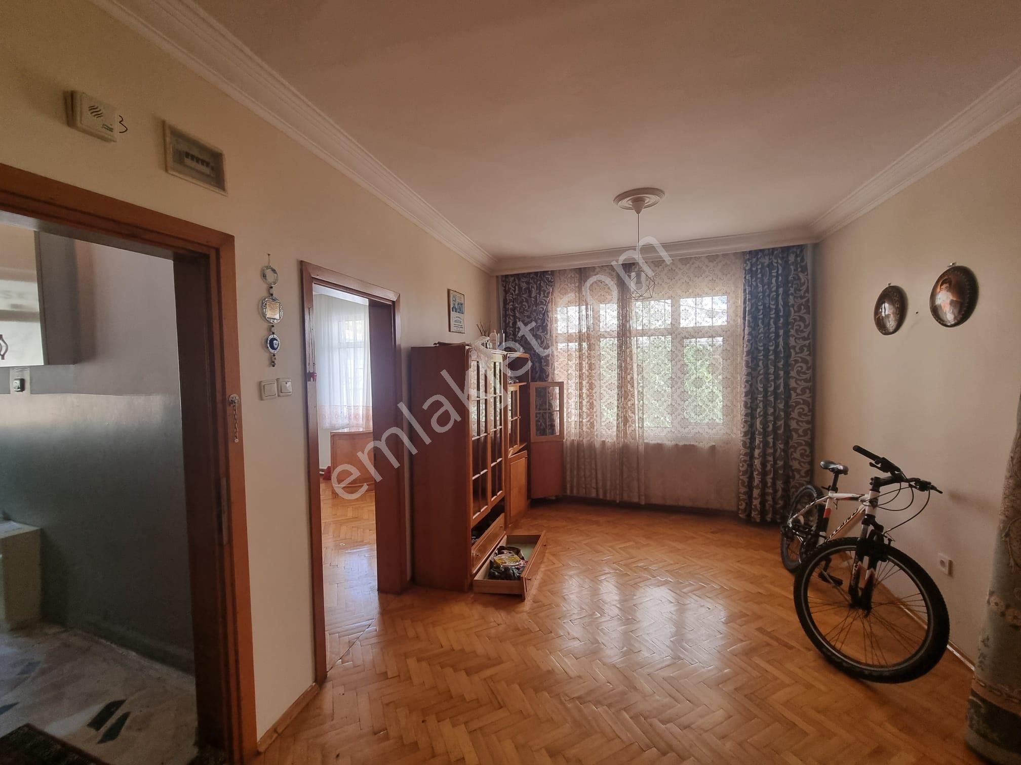 Sarıyer Tarabya Kurumsala2+2 Kiralık Yüksek Giriş Balkonlu Daire - Görsel 10