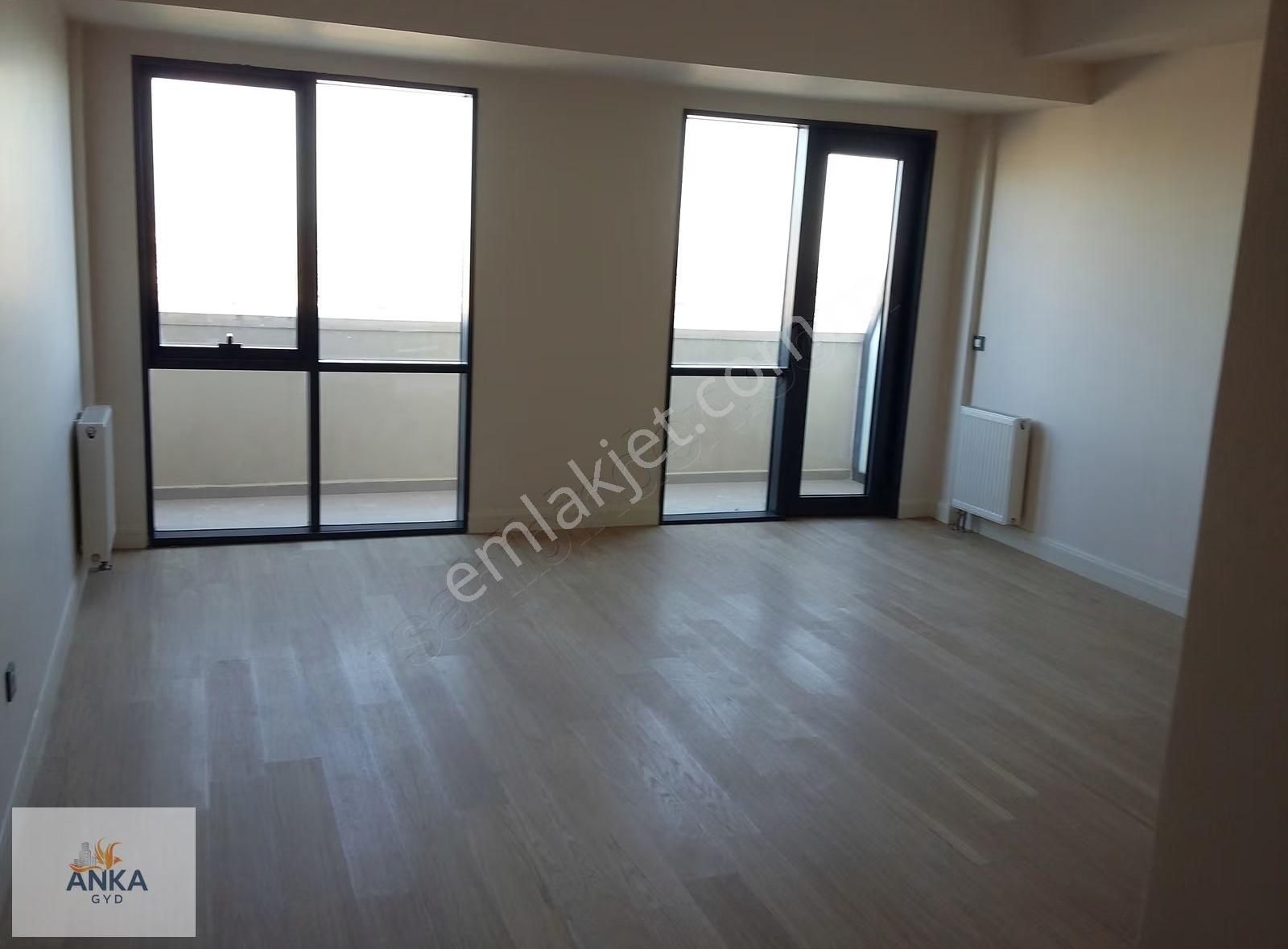 Venezia Mega 1+1 Balkonlu Kare Salon Kiracısız Satılık Daire - Görsel 8