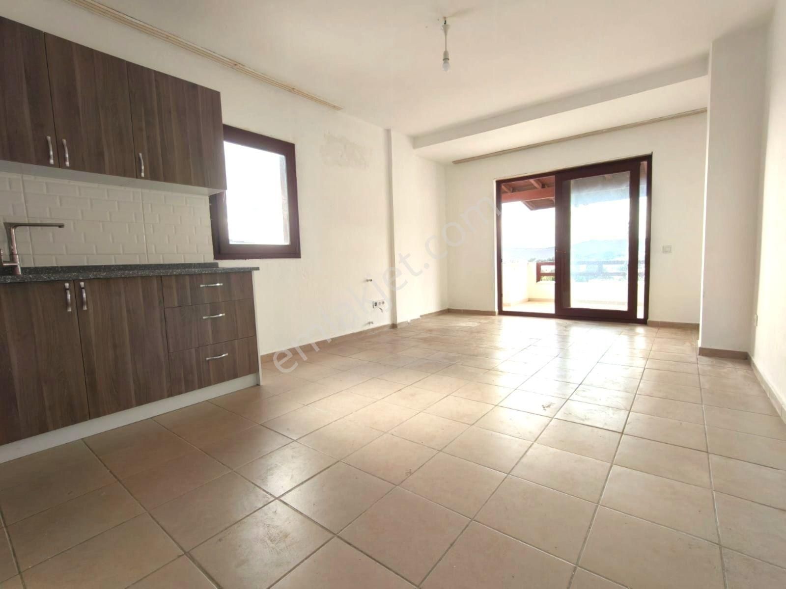 Bodrum-çırkan Mah. Kiralık Anayola Yakın 2+1 Üst Kat Daire - Görsel 6