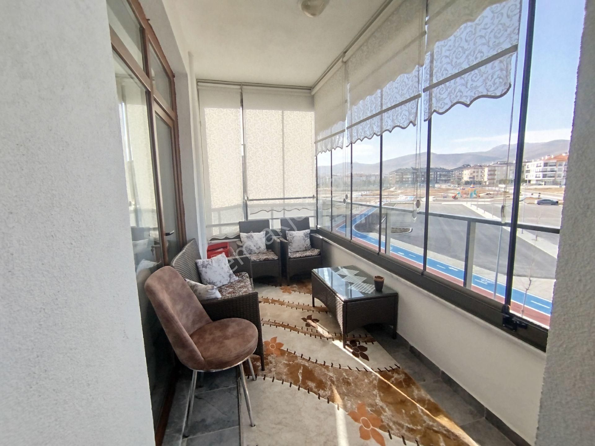 Fadim Cam Gayrimenkul Den Selahattin Eyyübi Mh. Satılık Arakat Daire - Görsel 11