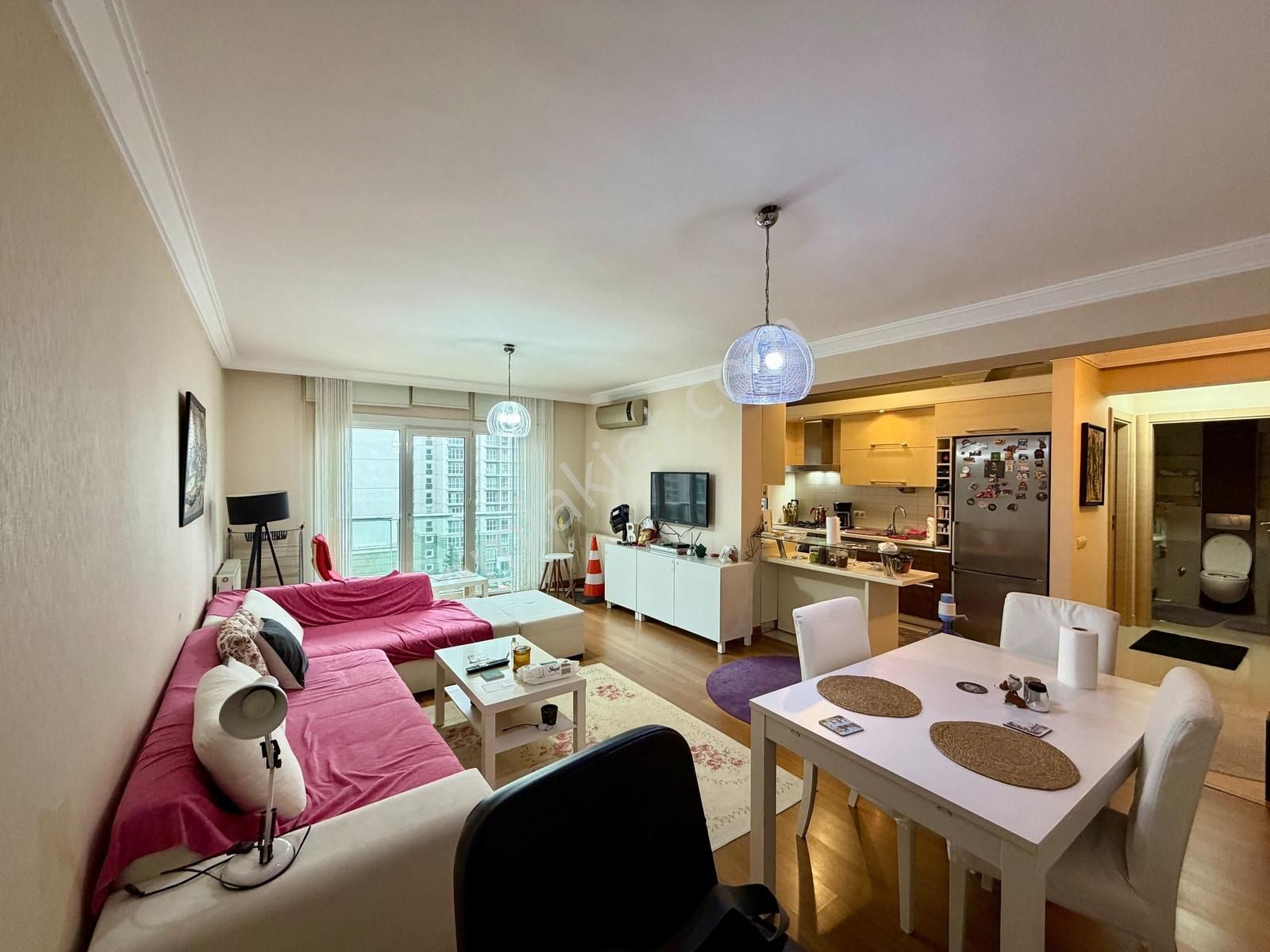 Avrupa Konutları Tem Büyük Tip 1+1 Satılık Daire (remax Astyle) - Görsel 26