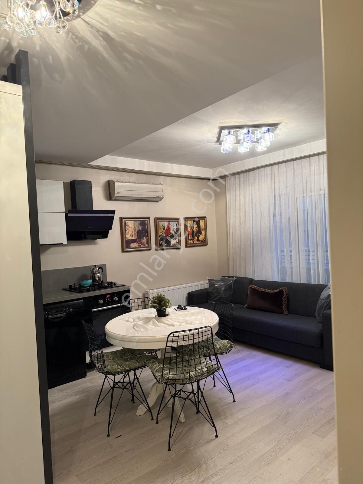 Reşatbey Ordu Caddesi Merkez Park & Sheraton Manzaralı Full + Full Eşyalı Lüks 1+1 - Görsel 10
