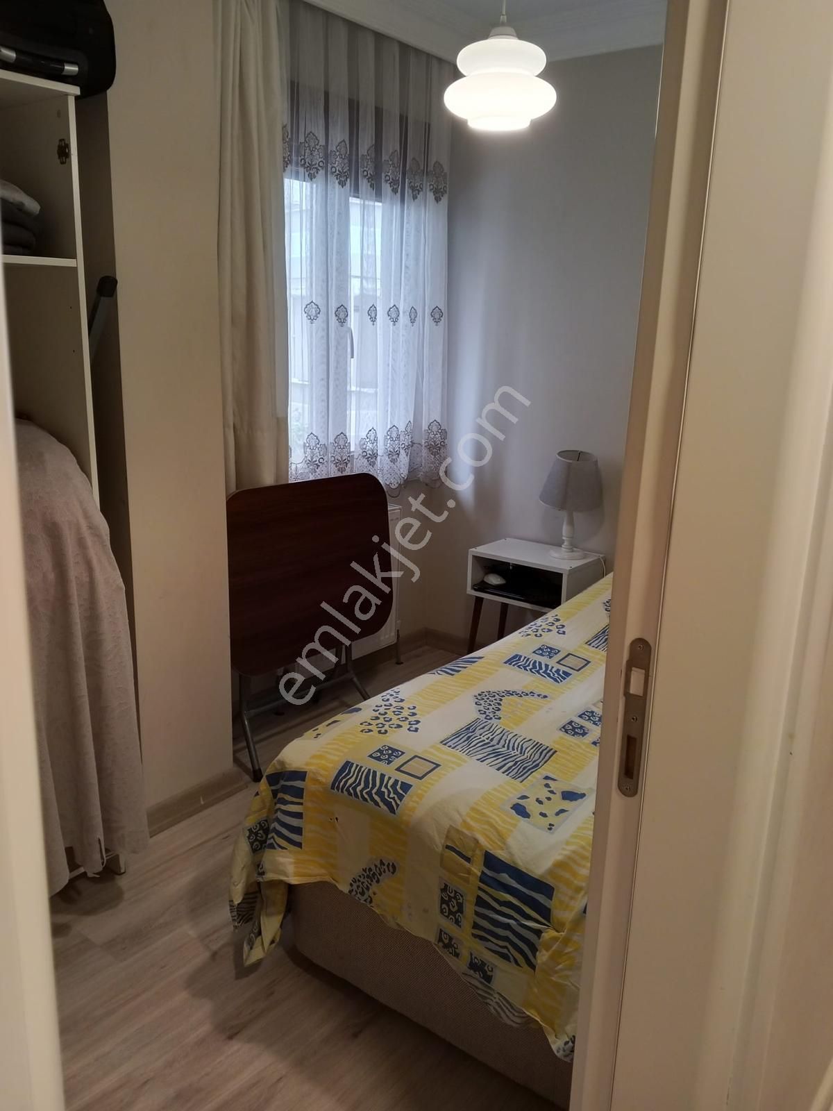 Küçükçekmece Tepeüstü'nde Satılık 2+1 Yüksek Giriş Daire - Görsel 7