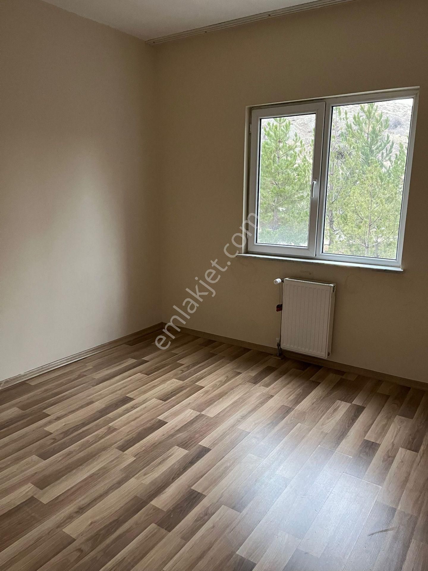 Sahibinden Yapracık 2.bölgede 3+1 Kiralık Boş Daire Cambalkonlu - Görsel 3