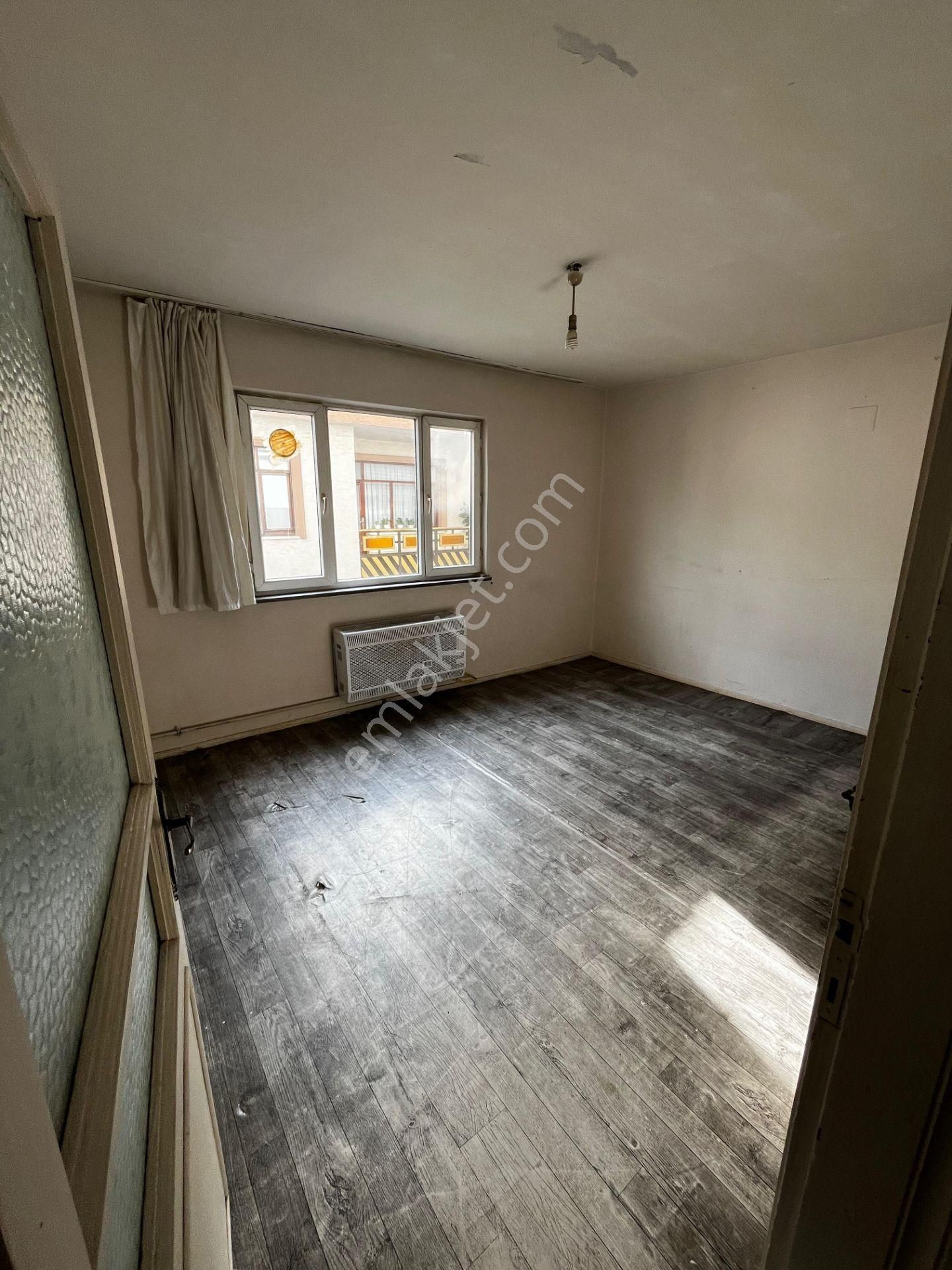 Bursa Yıldırım Eğitim Mahallesi 3+1 Kiralık Daire 1. Kat - Görsel 2