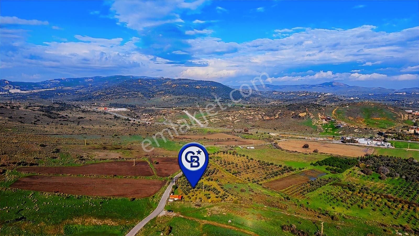 Foça Yenibağarası Mahallesinde Satılık Tarla Ve Ev - Görsel 24