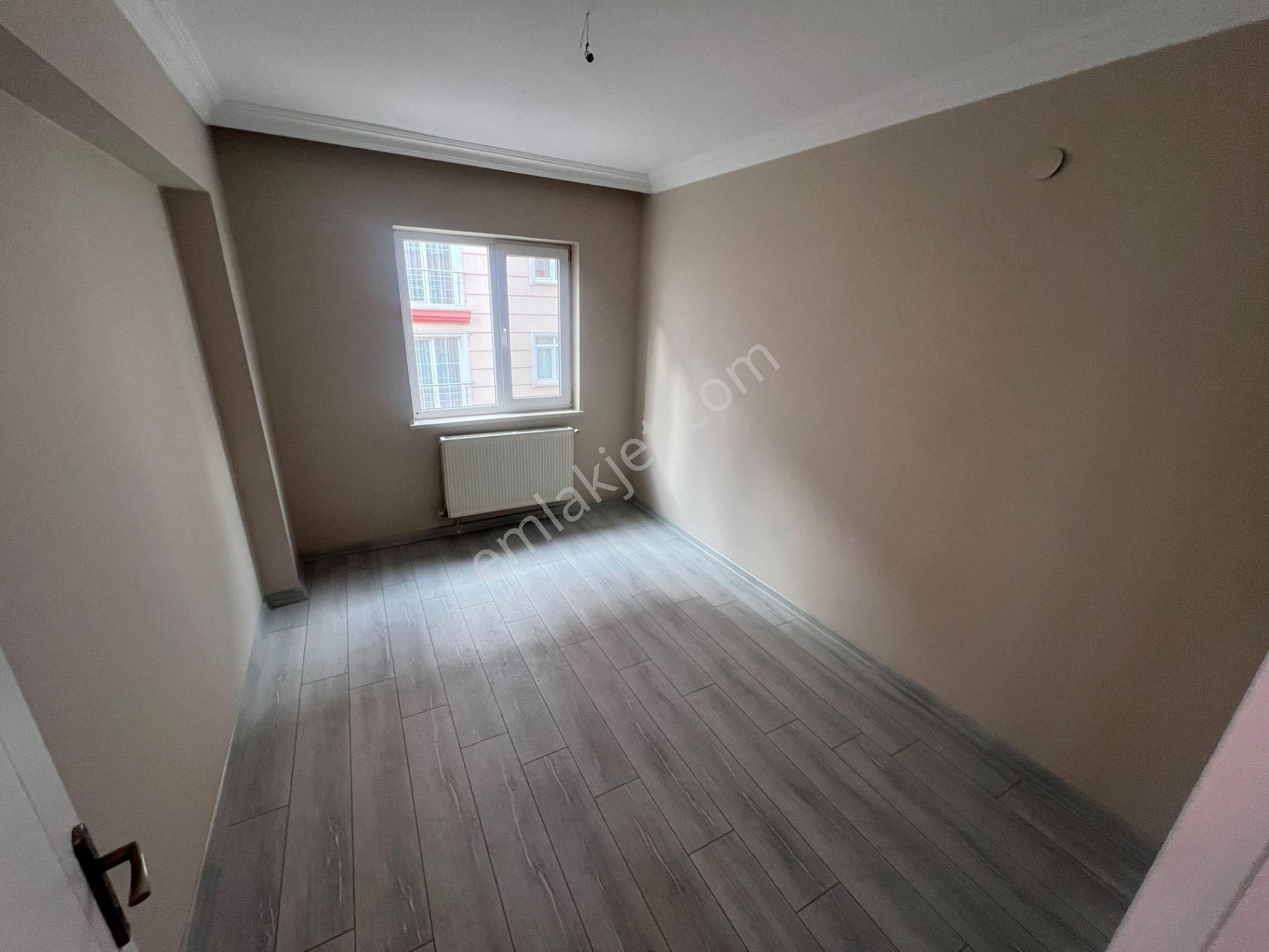 Etimesgut 30 Agustos Mah 2.arakat Salon Bagımsız Yapılı Daire - Görsel 17