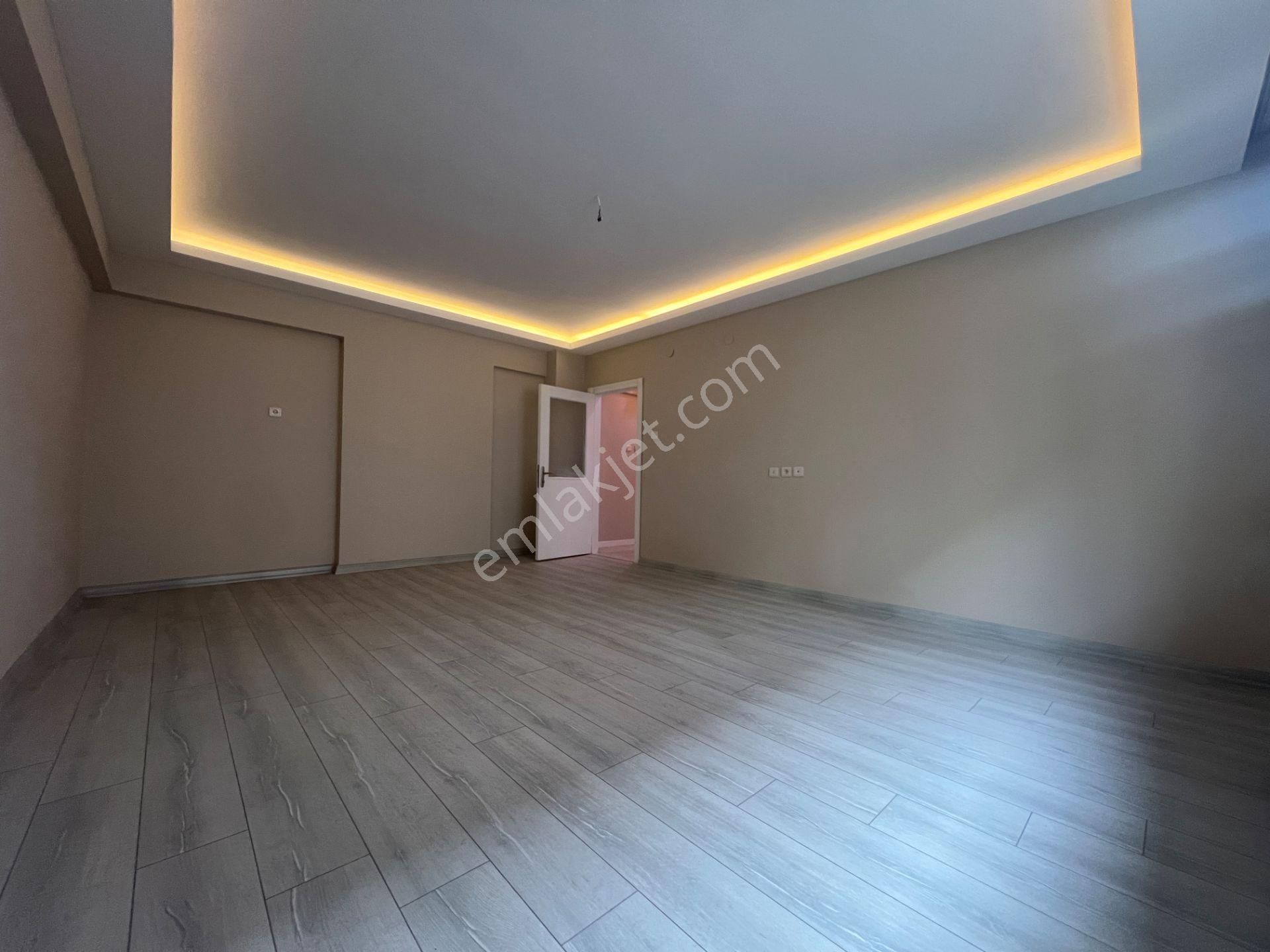 Etimesgut 30 Agustos Mah 2.arakat Salon Bagımsız Yapılı Daire - Görsel 13