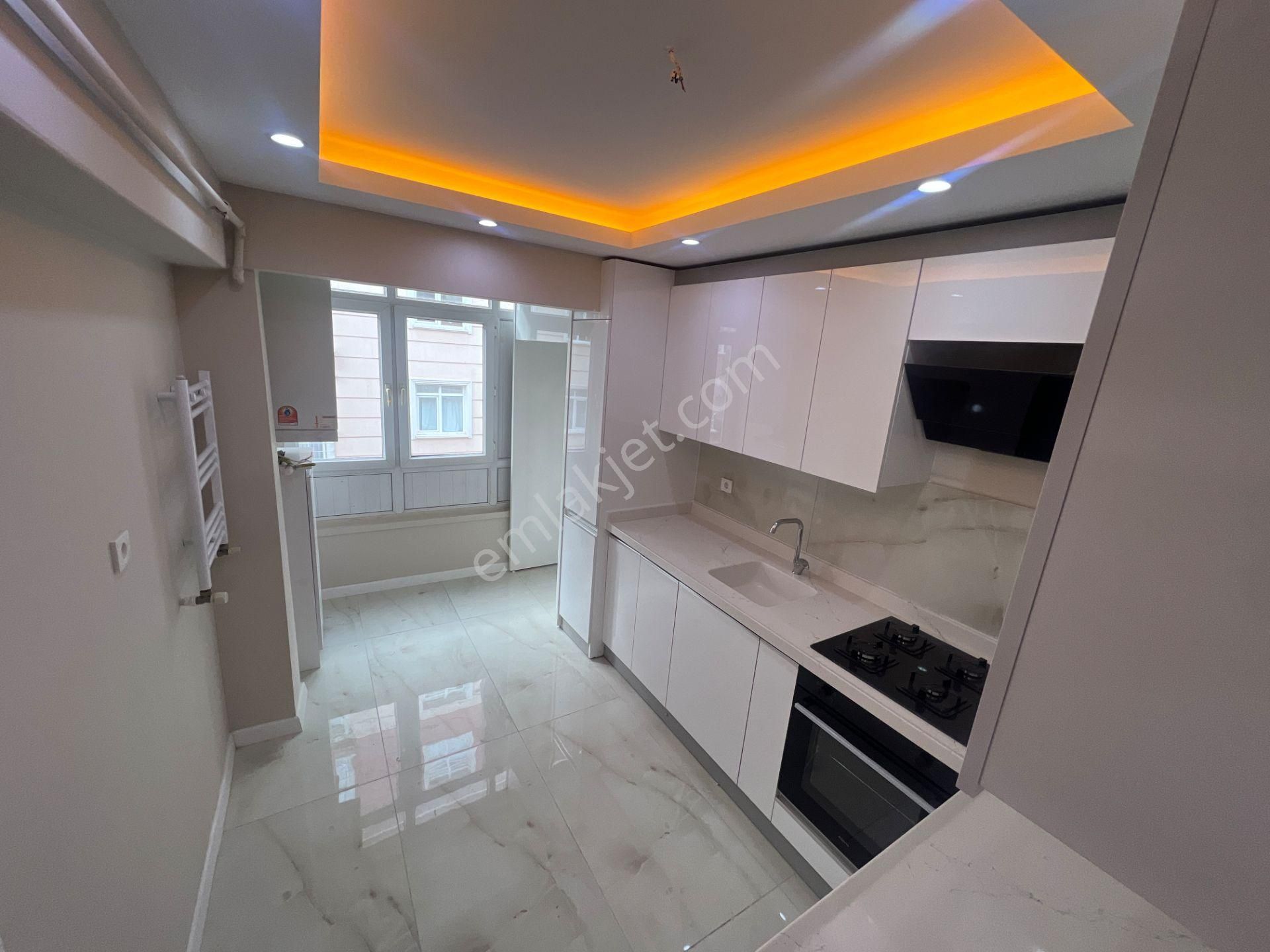 Etimesgut 30 Agustos Mah 2.arakat Salon Bagımsız Yapılı Daire - Görsel 4