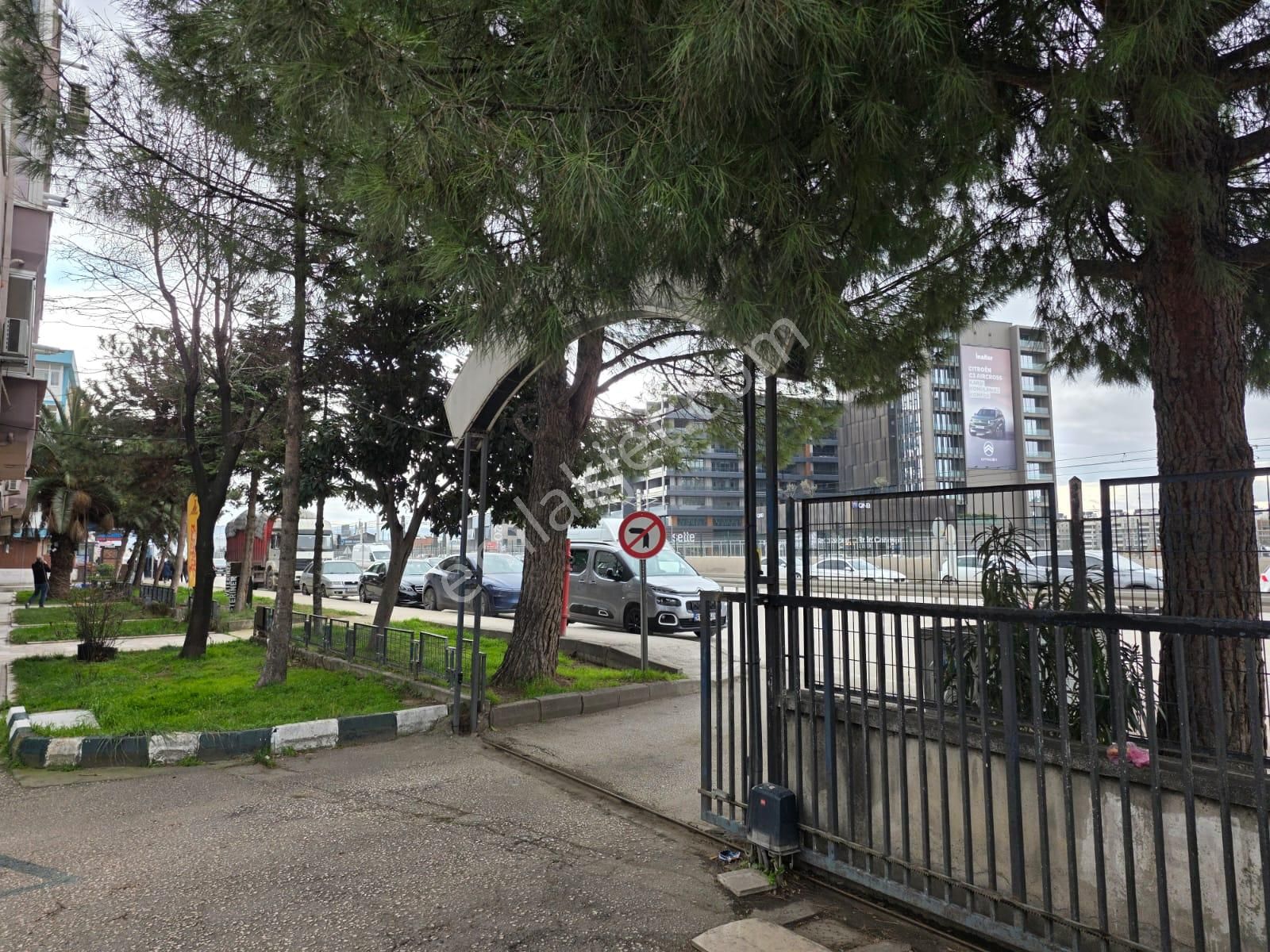 Osmangazi Emek Mudanya Yolu Cadde Üzeri Satılık Dükkan - Görsel 34