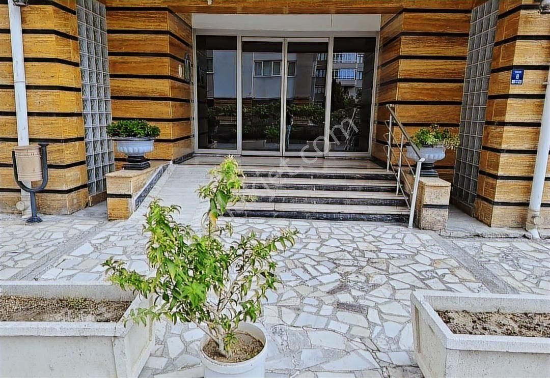 Alpaslan Mahallesi 4+1 2.kat Merkezi Şömineli Satılık Daire - Görsel 5