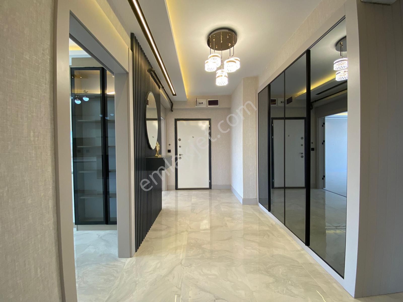 Nasip'ten Satılık Masrafsız Site İçerisinde Lüx 4+1 - Görsel 8