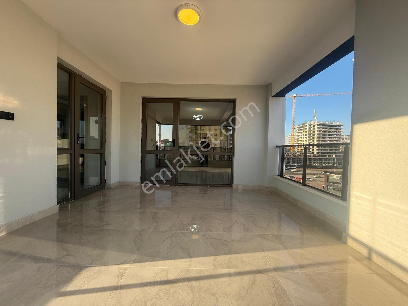 Nasip'ten Satılık Masrafsız Site İçerisinde Lüx 4+1 - Görsel 21