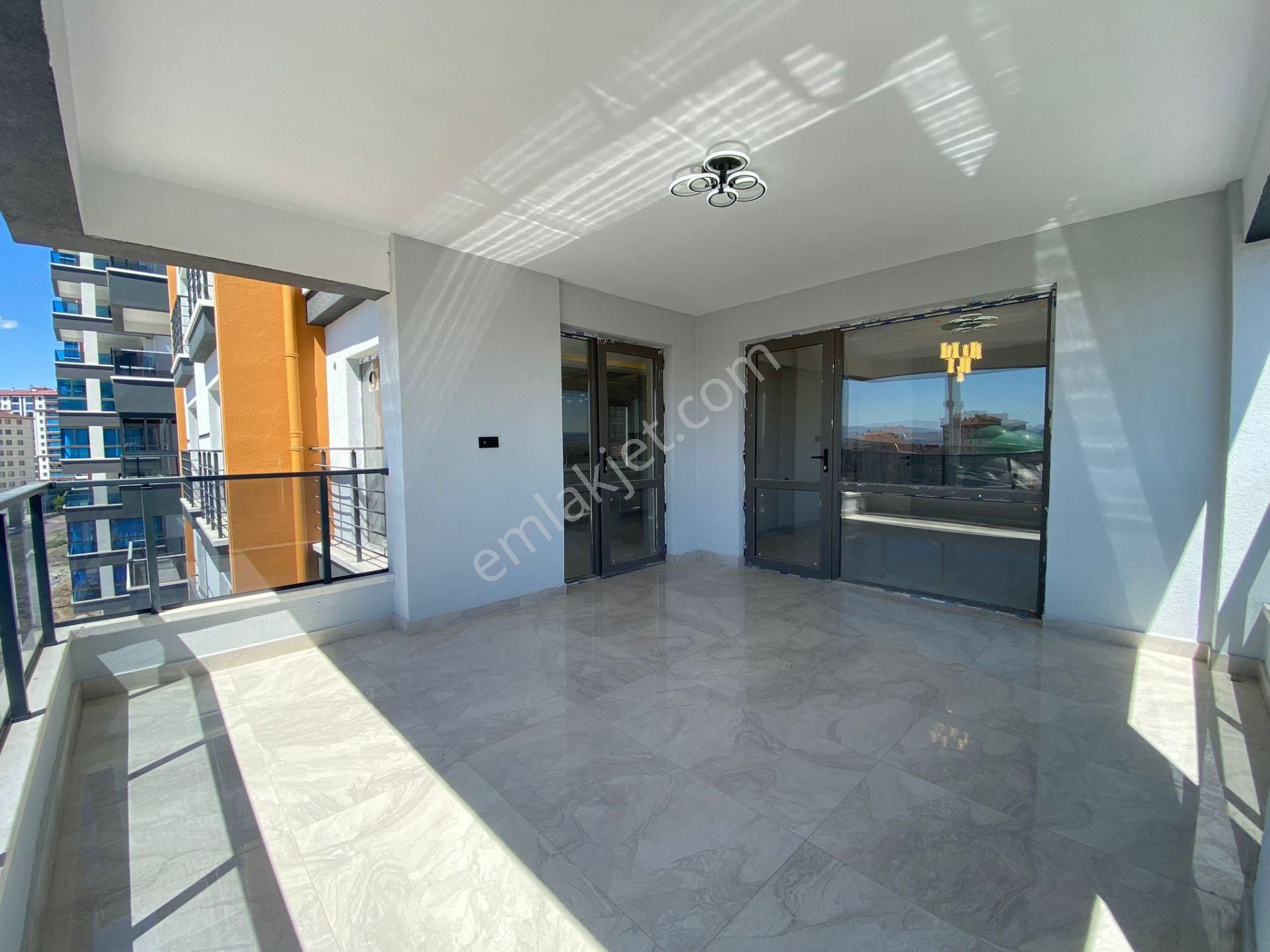 Nasip'ten Satılık Masrafsız Site İçerisinde Lüx 4+1 - Görsel 6