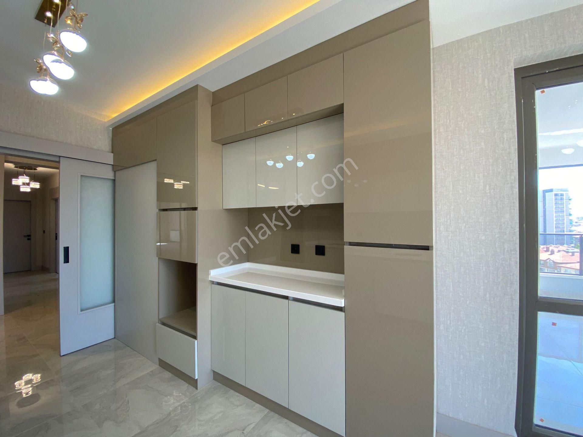 Nasip'ten Satılık Masrafsız Site İçerisinde Lüx 4+1 - Görsel 2