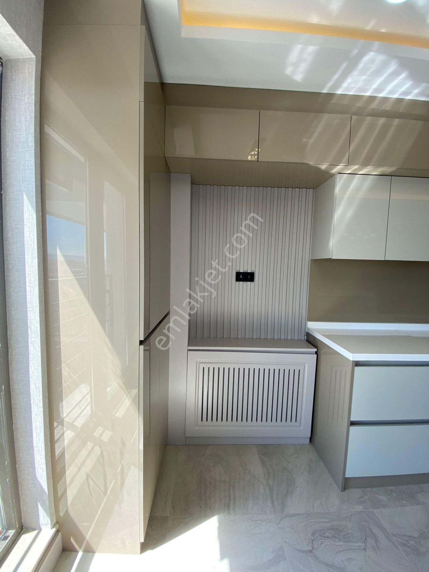 Nasip'ten Satılık Masrafsız Site İçerisinde Lüx 4+1 - Görsel 3