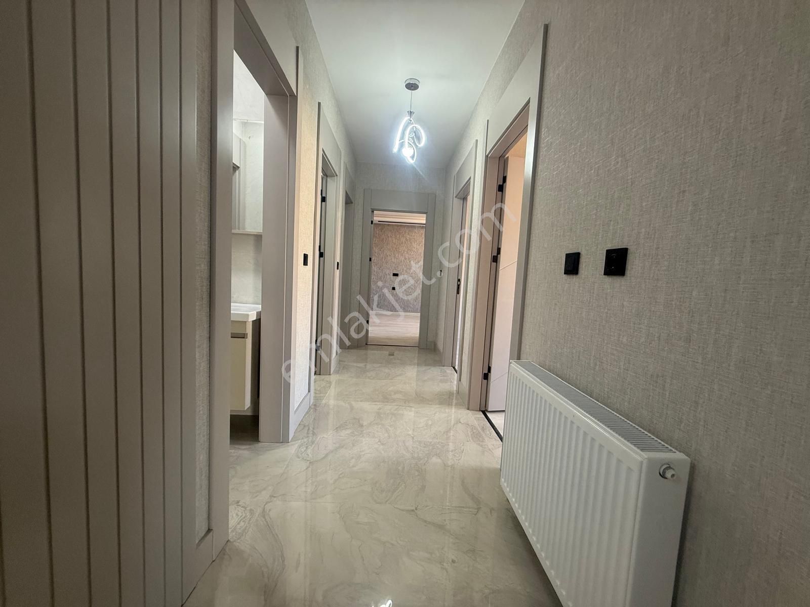 Nasip'ten Satılık Masrafsız Site İçerisinde Lüx 4+1 - Görsel 24