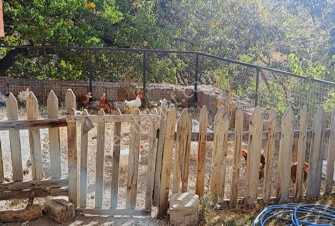 Hacılar Aşağı Mahallede Manzaralı 650m2 Uygun Villa Parseli