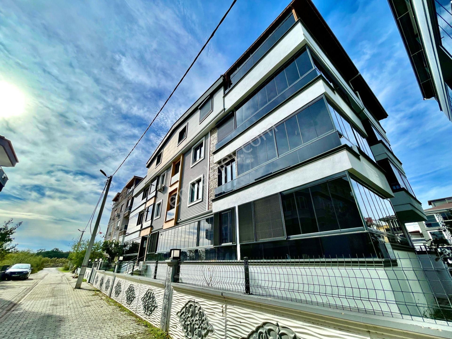 Berkay Demirel'den Altınkumda Denize 150 Mt Geniş Lüks 1+1 Daire