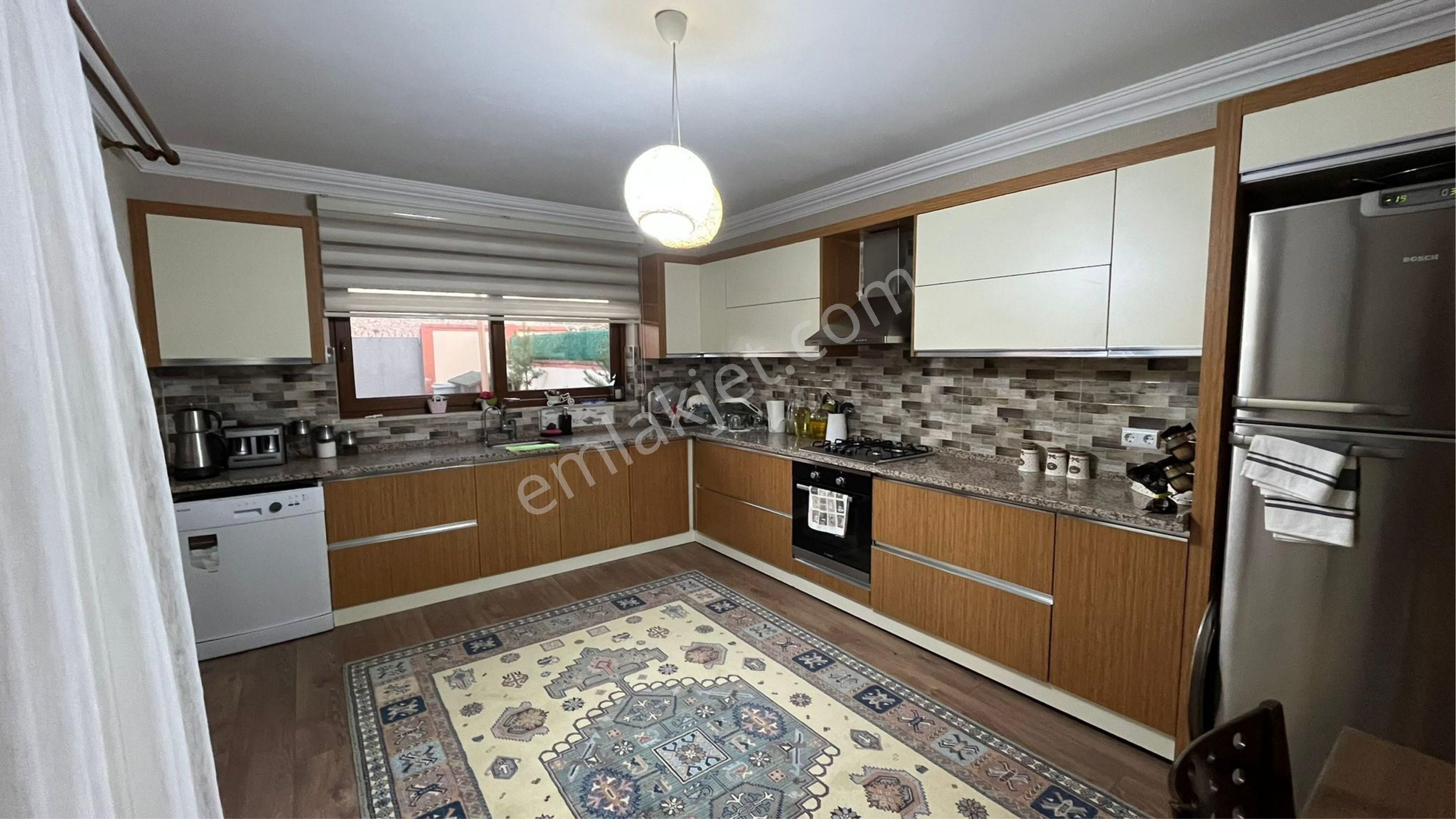 Manisa/yunusemre/davutlar 3+1 262 M2 Dubleks Villa - Görsel 15
