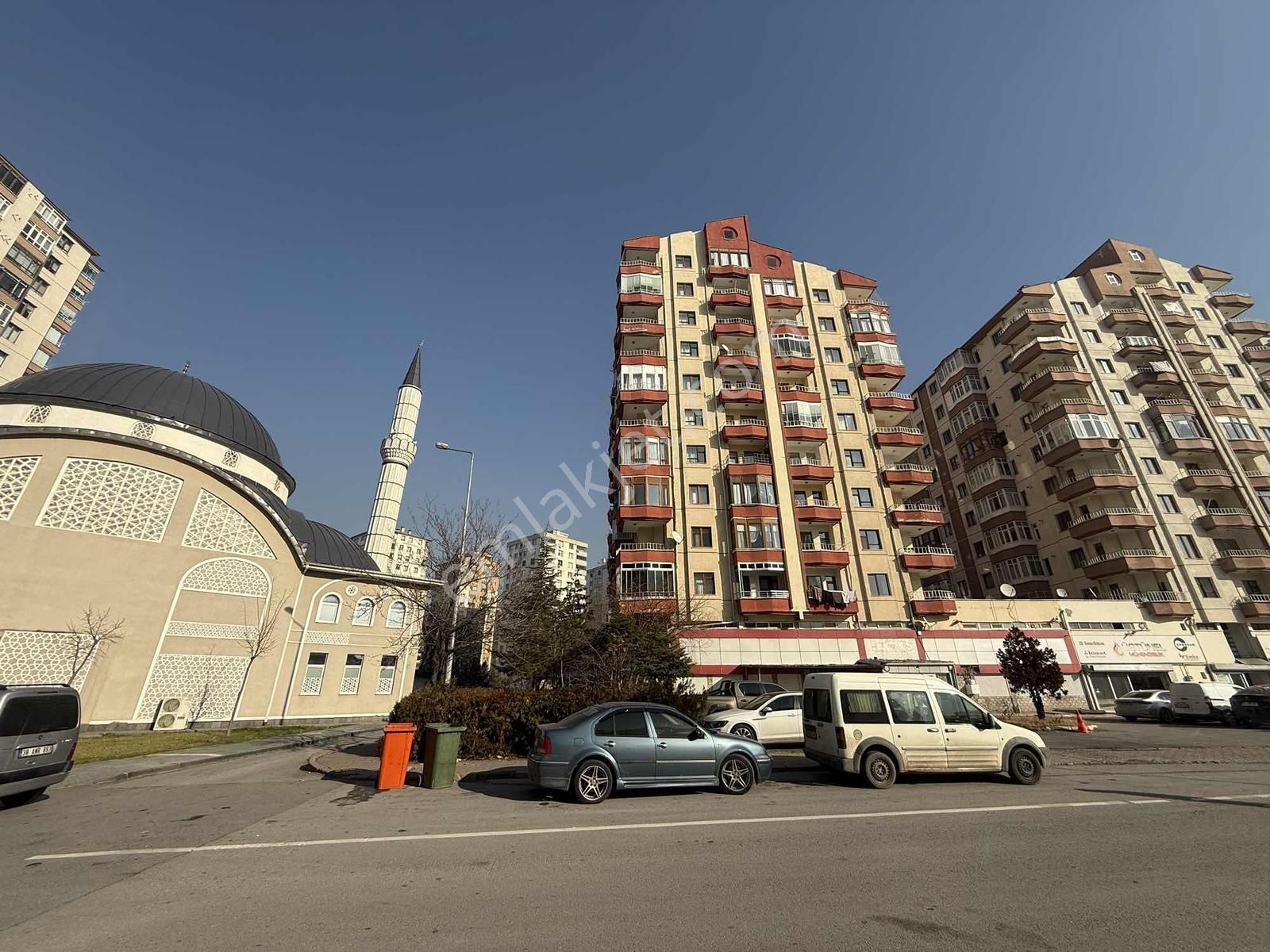 Fetanet Emlaktan Şehir Merkezinde 4+2 Odalı Satılık Dubleks Dair - Görsel 29