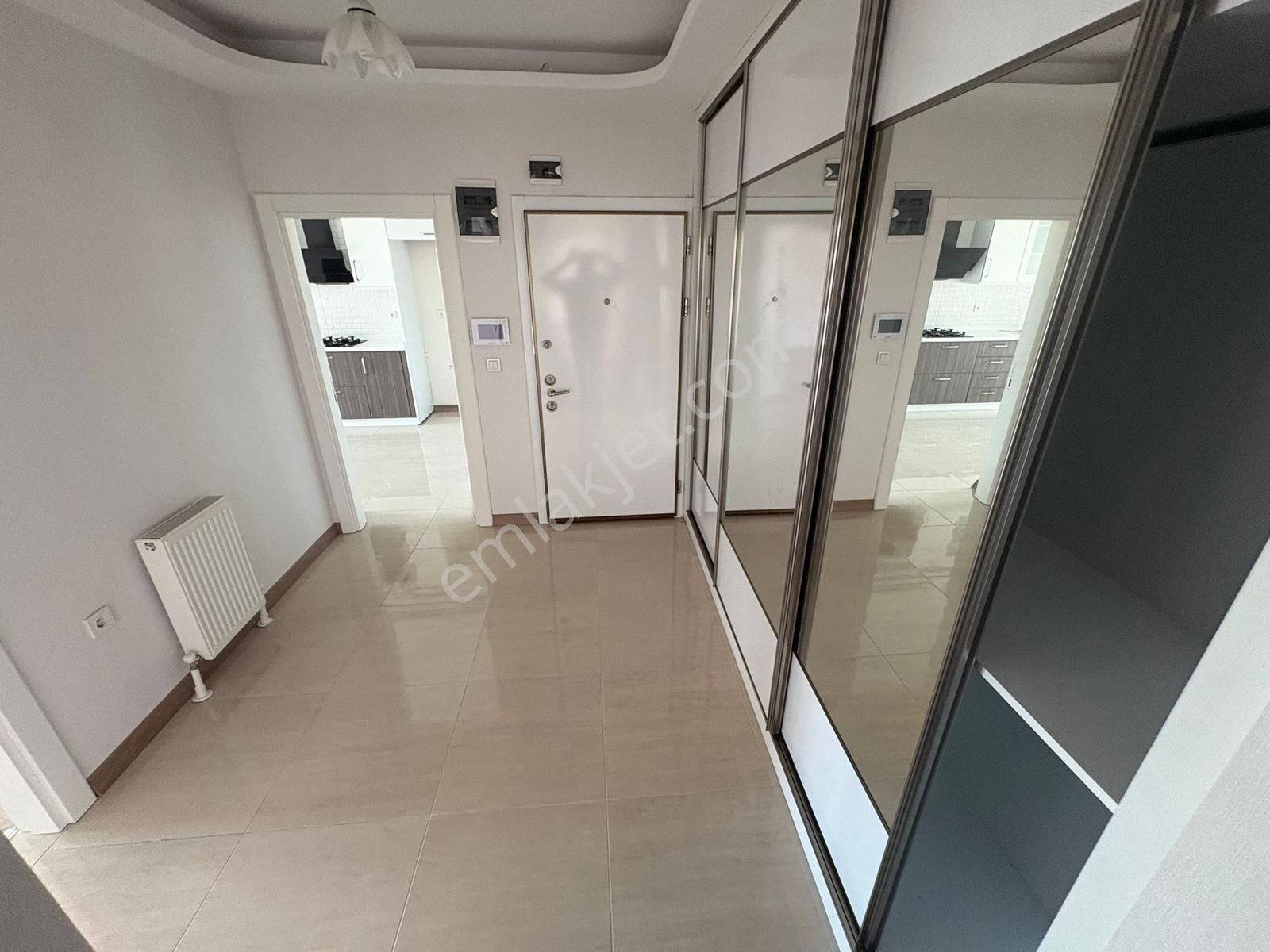 Törekent Mah'de 4+1 Site İçerisinde Full Yapılı Mükemmel Daire - Görsel 7