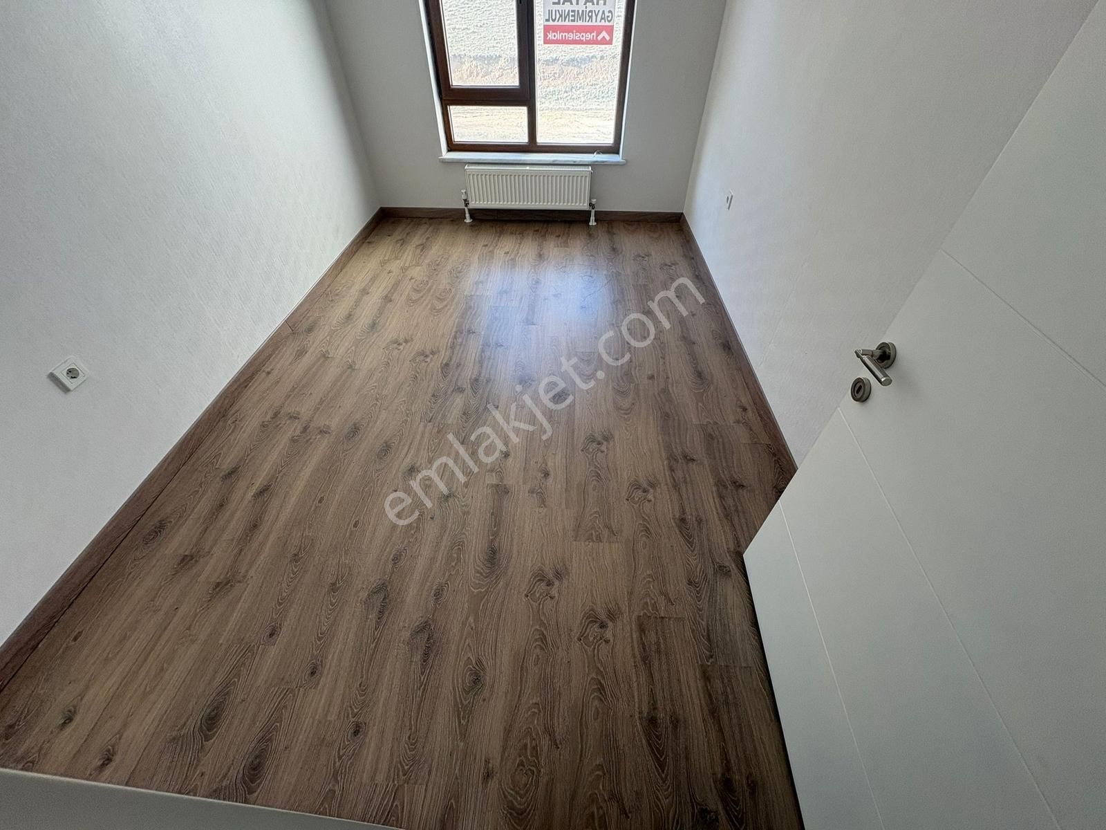 Törekent Mah'de 4+1 Site İçerisinde Full Yapılı Mükemmel Daire - Görsel 29