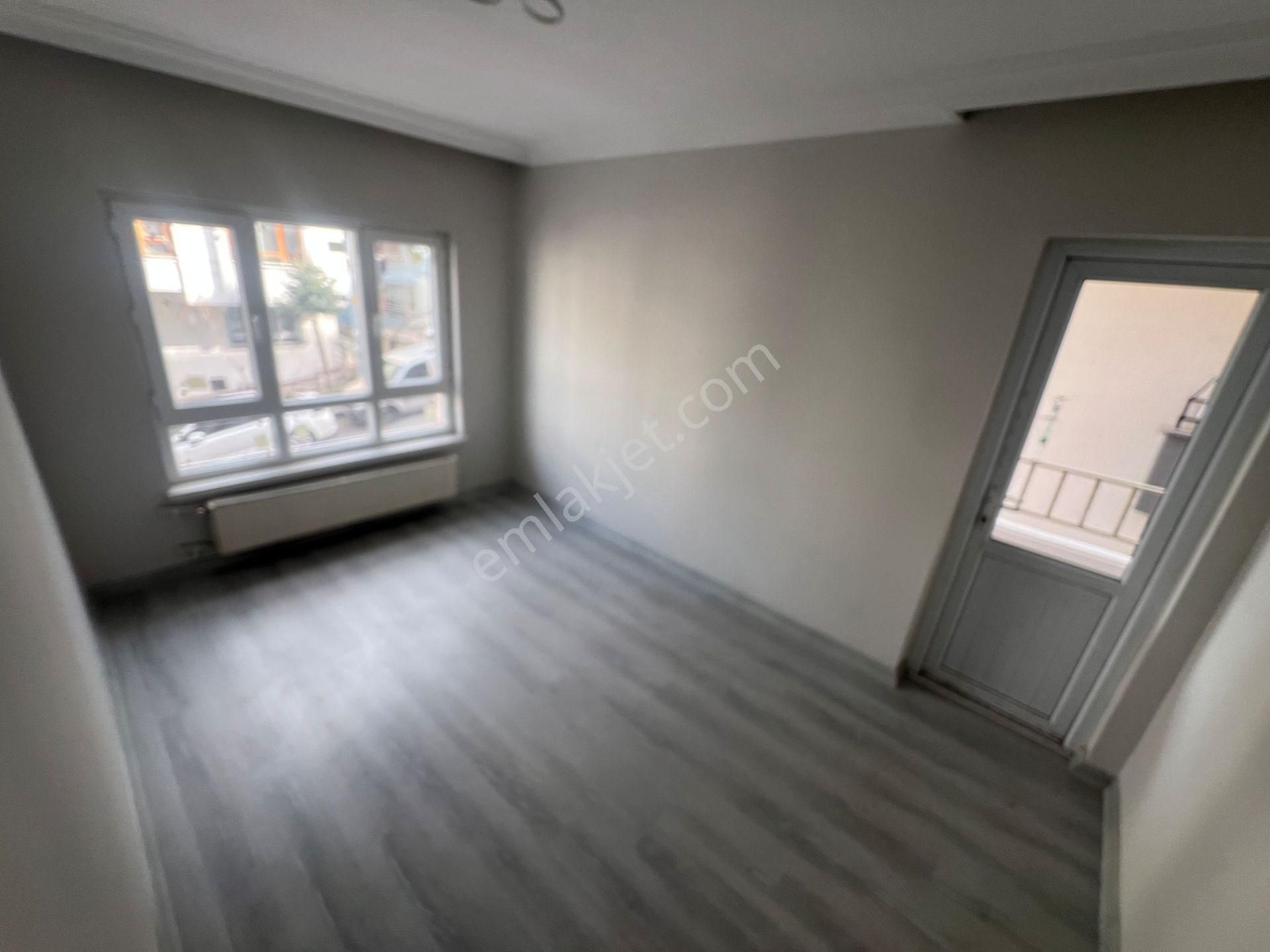 Etimesgut Piyade Mah 1.arakat Ön Cephe Salon Bagımsız Daire - Görsel 22