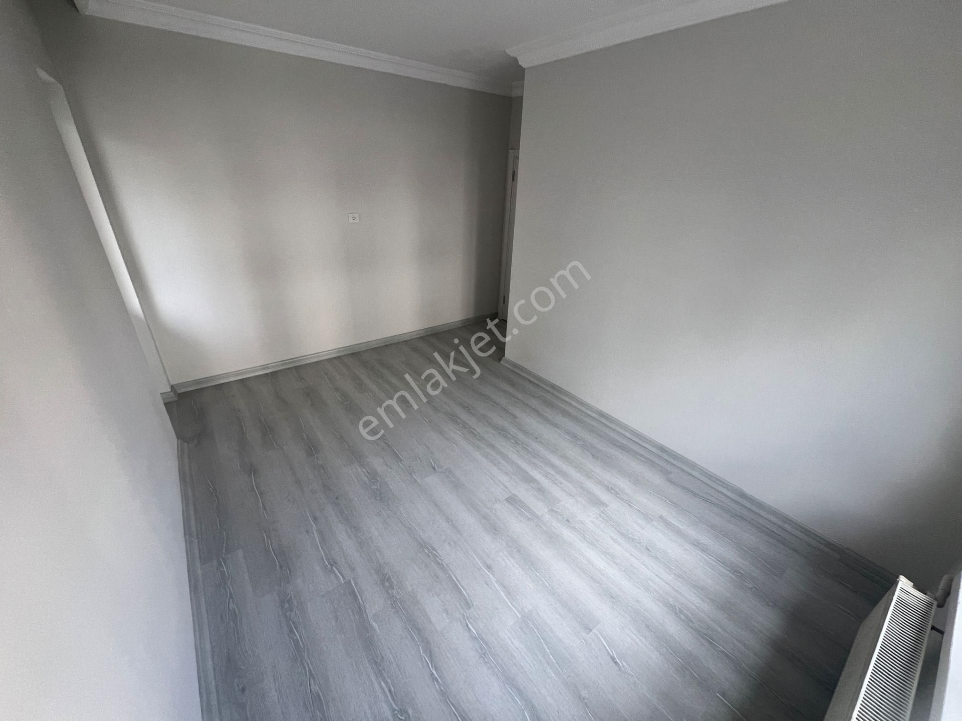 Etimesgut Piyade Mah 1.arakat Ön Cephe Salon Bagımsız Daire - Görsel 23