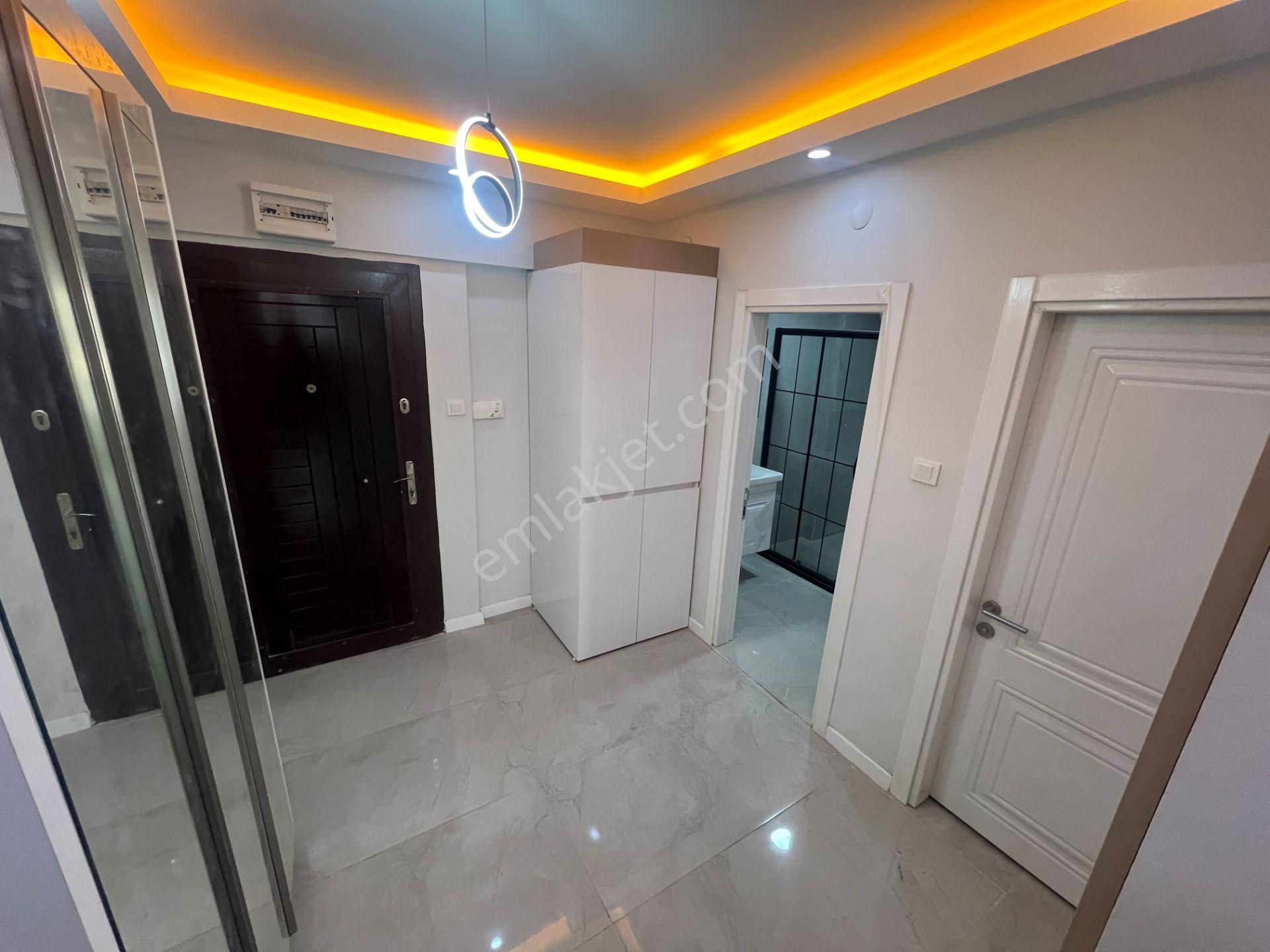 Etimesgut Piyade Mah 1.arakat Ön Cephe Salon Bagımsız Daire - Görsel 31