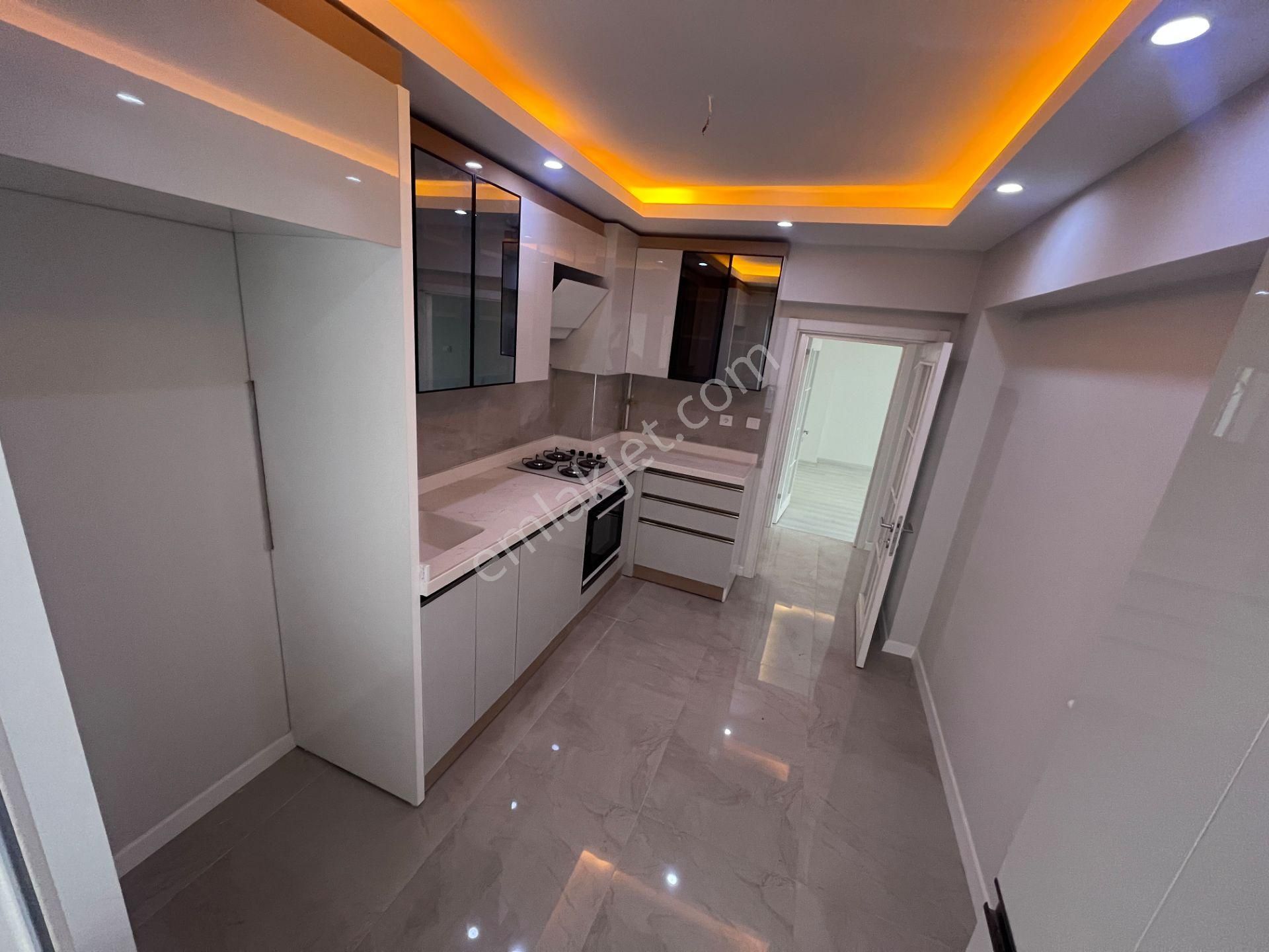 Etimesgut Piyade Mah 1.arakat Ön Cephe Salon Bagımsız Daire - Görsel 5