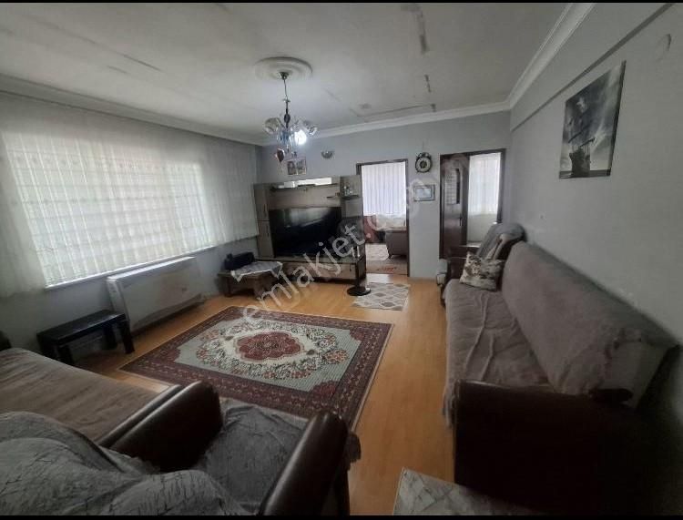 Acil Satılık Araba Yatağında 3+1 140m2 Hisseli Daire - Görsel 3