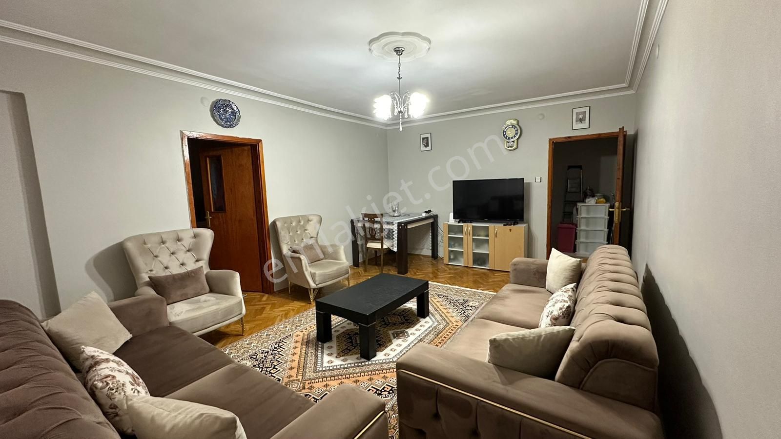 Kalecik Emlak'tan Merkez Mahallesin'de 3.kat 3+1 Klasik Daire - Görsel 5