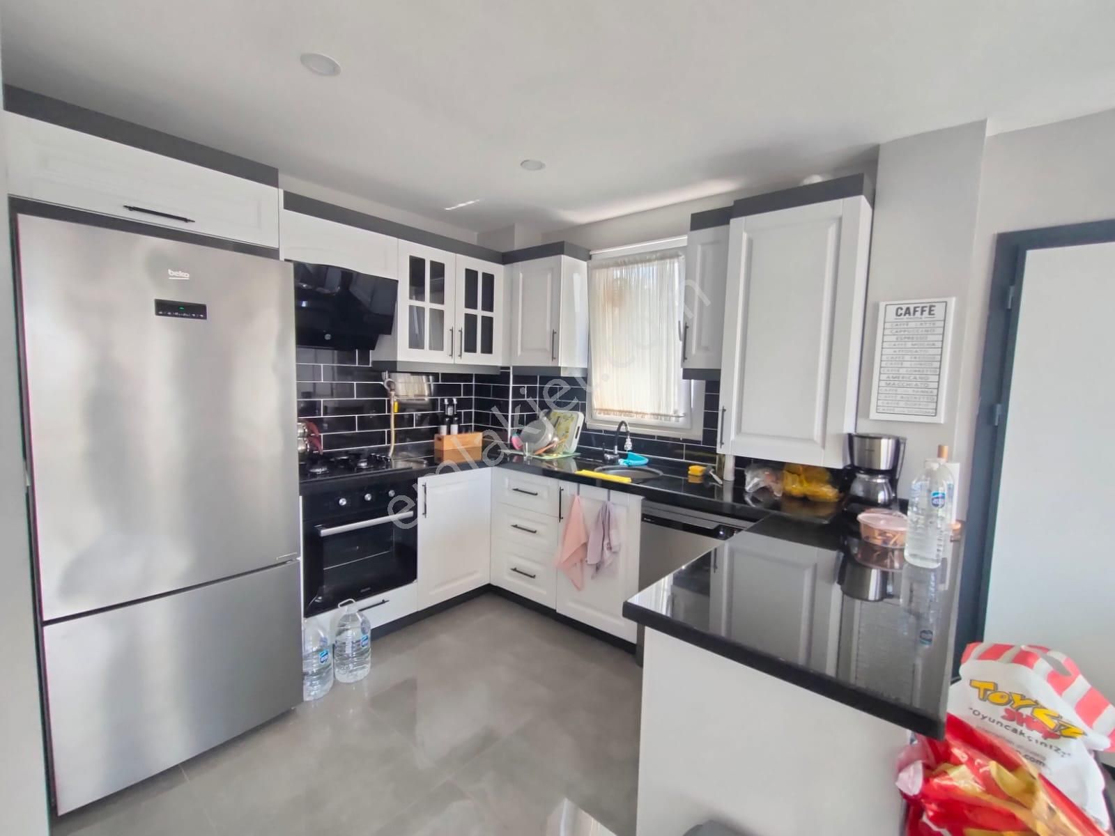 Yeniçiftlik Merkezde Sağlık Ocağının Dibinde Merkezi Konumlu Villa - Görsel 28