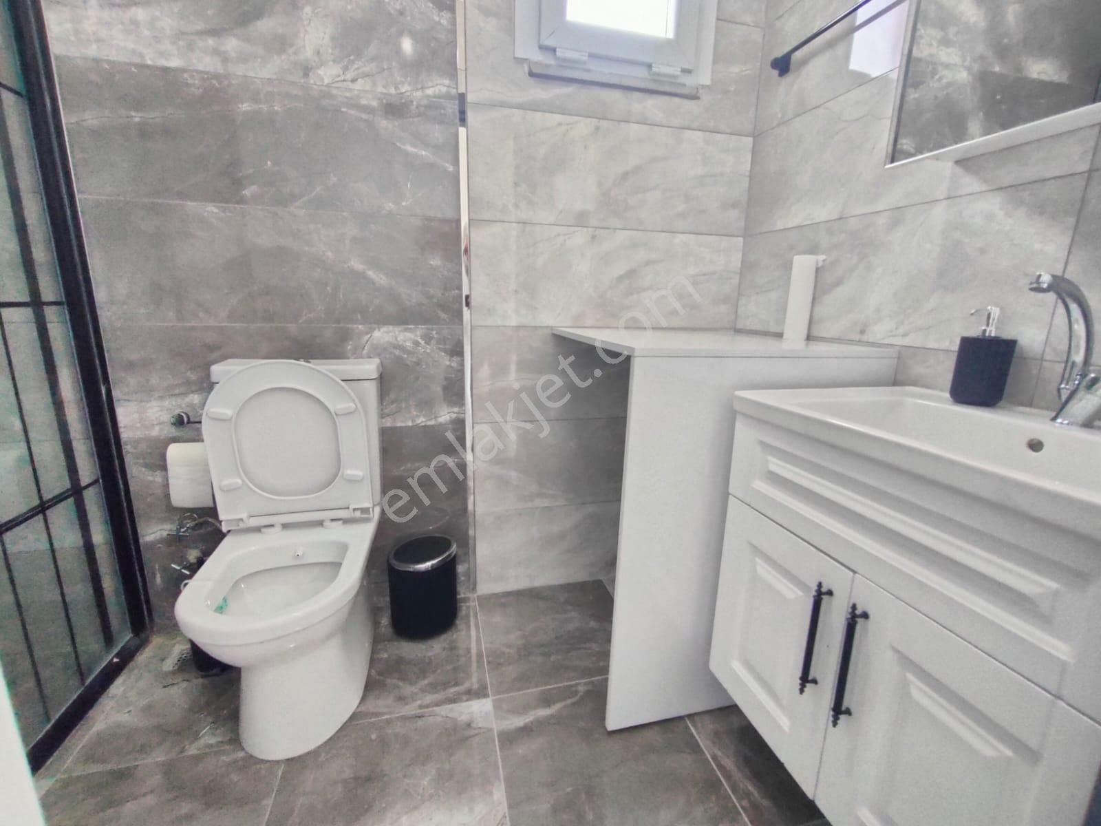 Yeniçiftlik Merkezde Sağlık Ocağının Dibinde Merkezi Konumlu Villa - Görsel 20