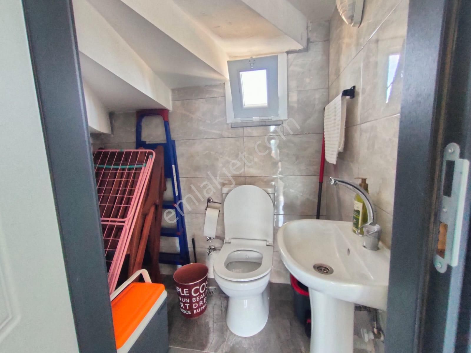 Yeniçiftlik Merkezde Sağlık Ocağının Dibinde Merkezi Konumlu Villa - Görsel 27