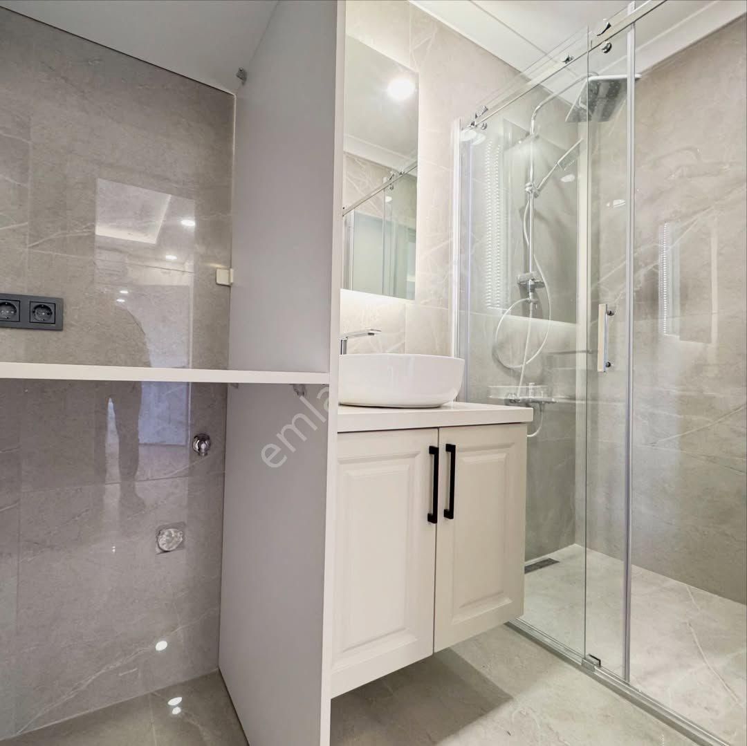 Zeytinburnu Telsiz Mah Kiralık 2+1 Daire ✔ Detaylar Açıklama'da - Görsel 13